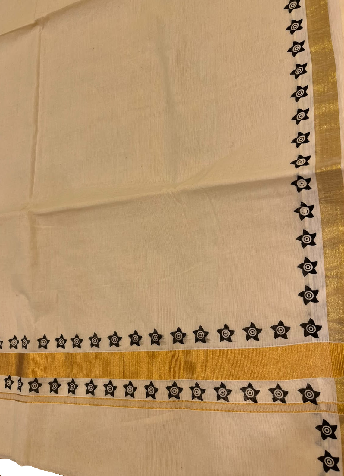 Southloom Kerala Kasavu Saree With Black Print