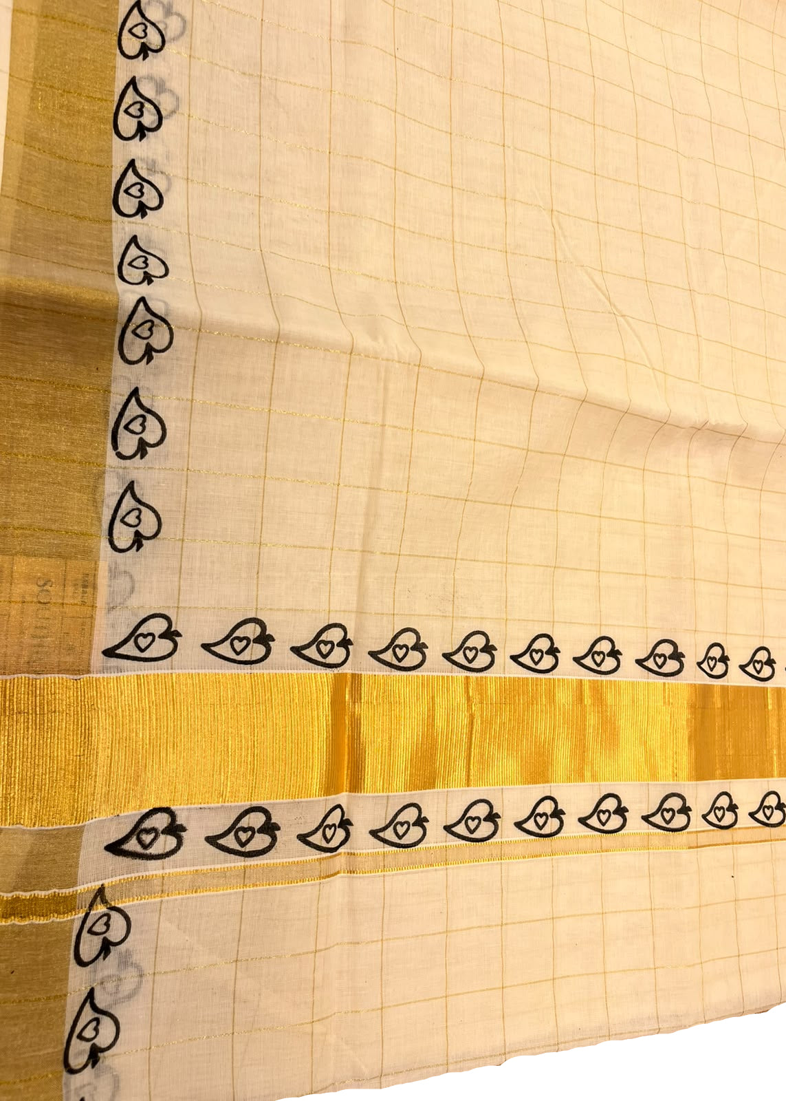 Southloom Checked Kerala Cotton Saree With Black Print