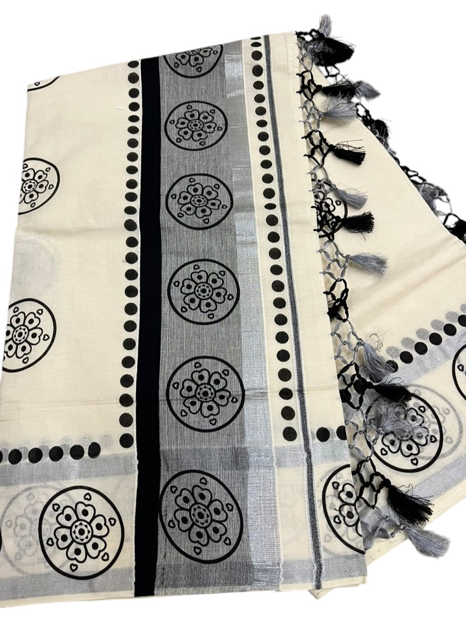 Southloom Cotton Kerala Kasavu Saree with Digital Print on Body in Black SL519