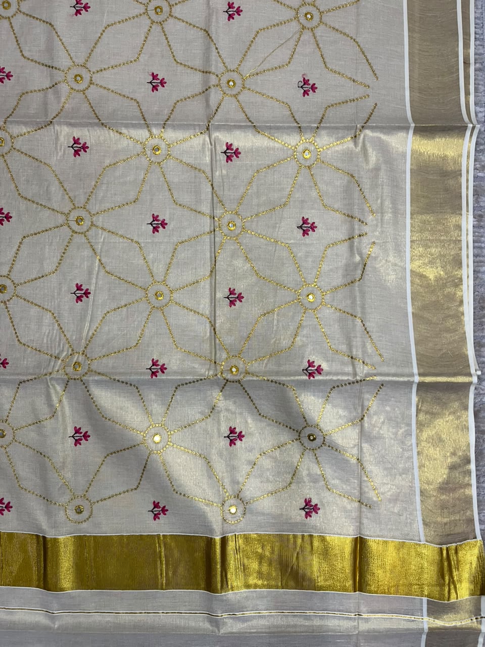 Southloom Kerala Tissue Kasavu Saree with Floral Embroidery Work on Body in Pink