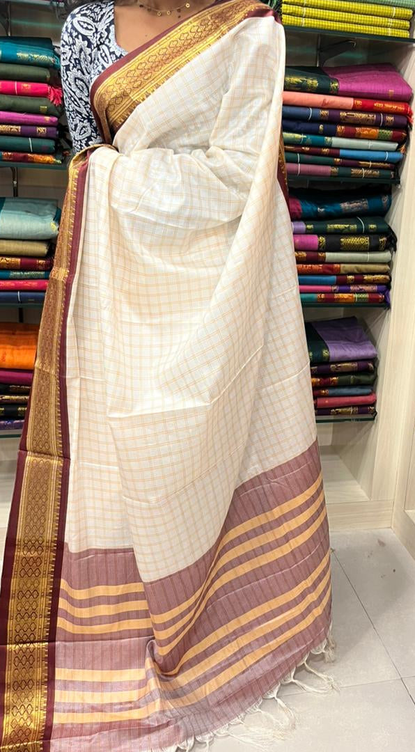 Cotton Silk Check Saree With Maroon Border & Tassels SL223