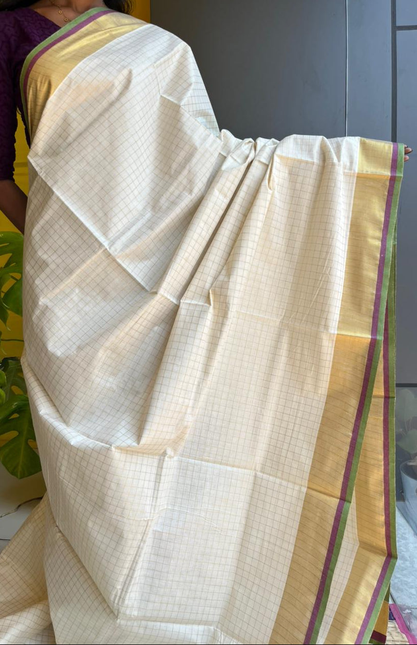 Kerala Cotton Check Saree With Purple  & Green Border SL235