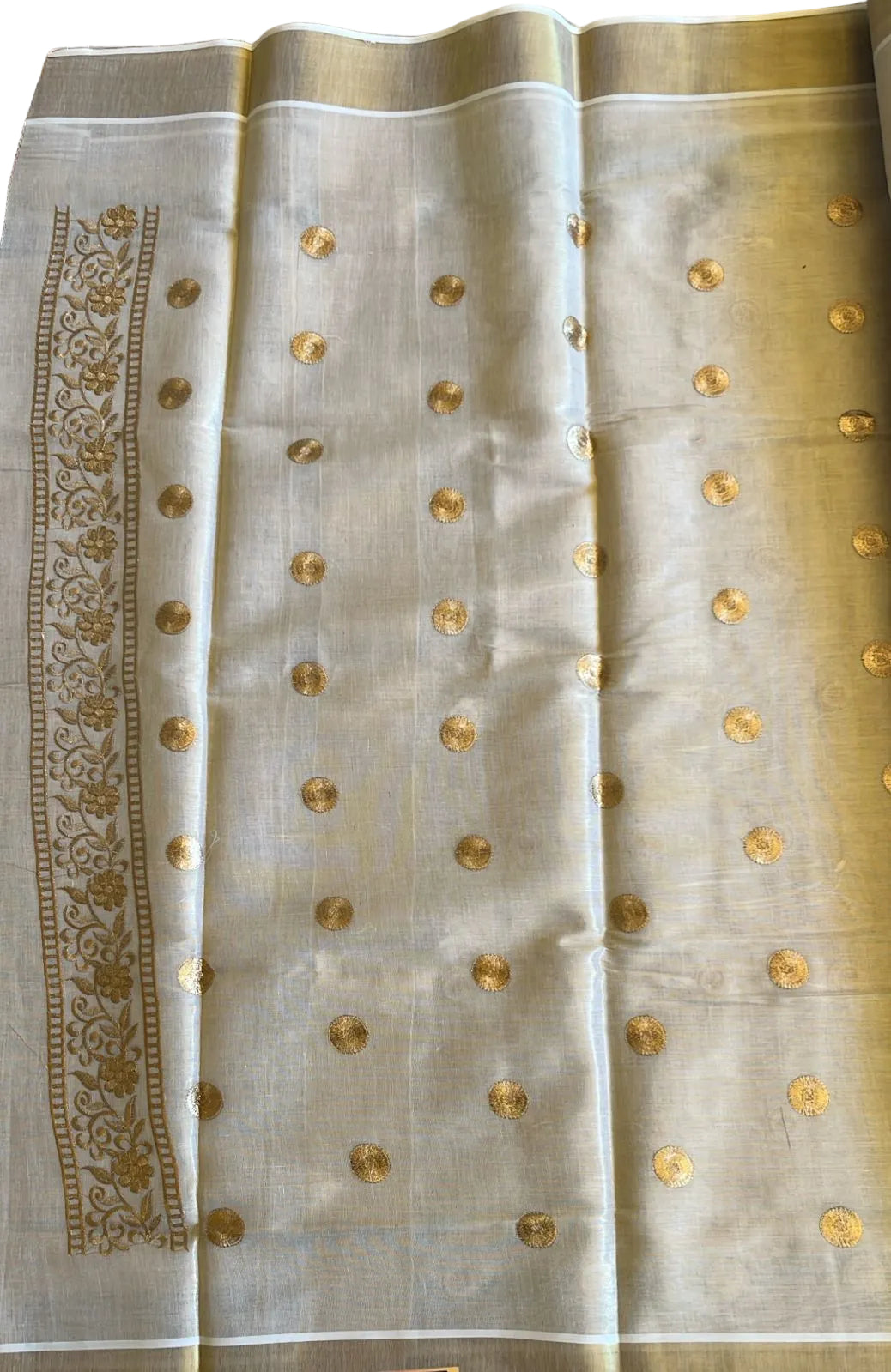 Kerala Tissue Plain Polka Saree SL247