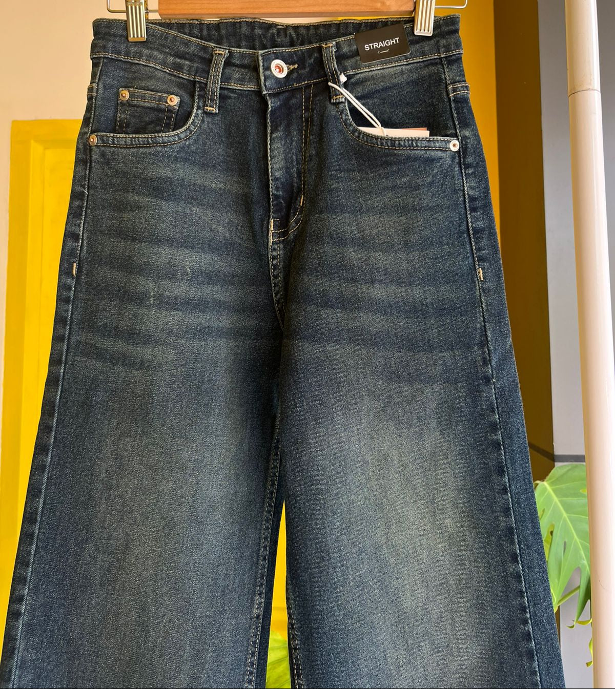 Straight Fit Denim Jeans For Women SL294