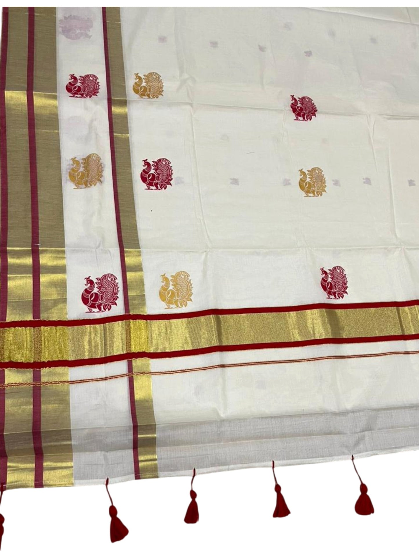 Southloom Pure Cotton Kerala Saree with Digital Print On The Body In Red With Gold Kasavu Border SL367