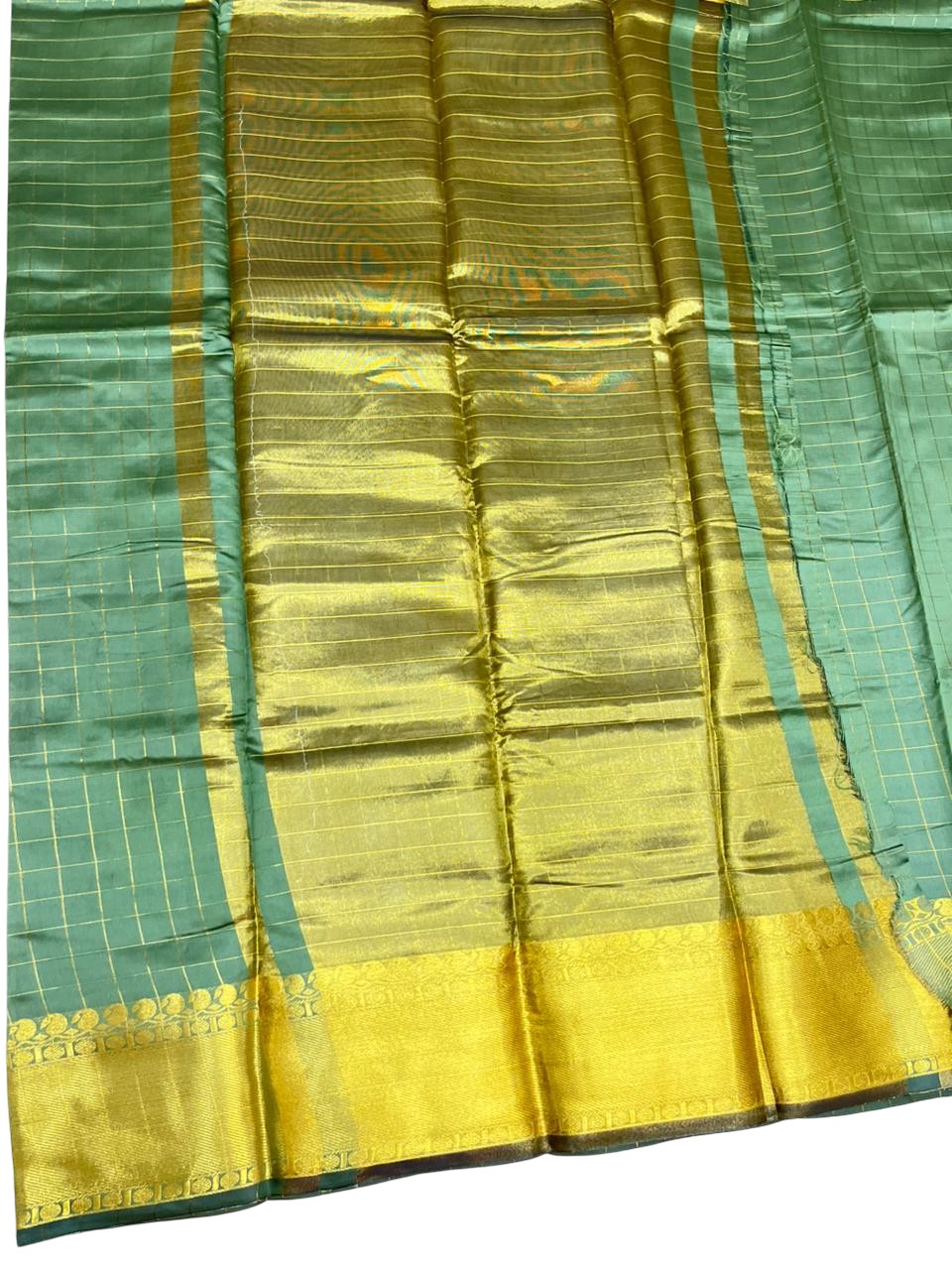 Southloom Kerala Semi Silk Saree With Check Design In Green