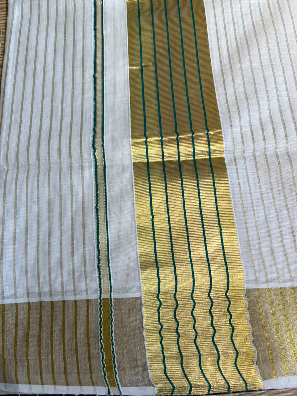 Southloom Kerala Cotton Kasavu Saree With Stripes On The Body(Green) SL520