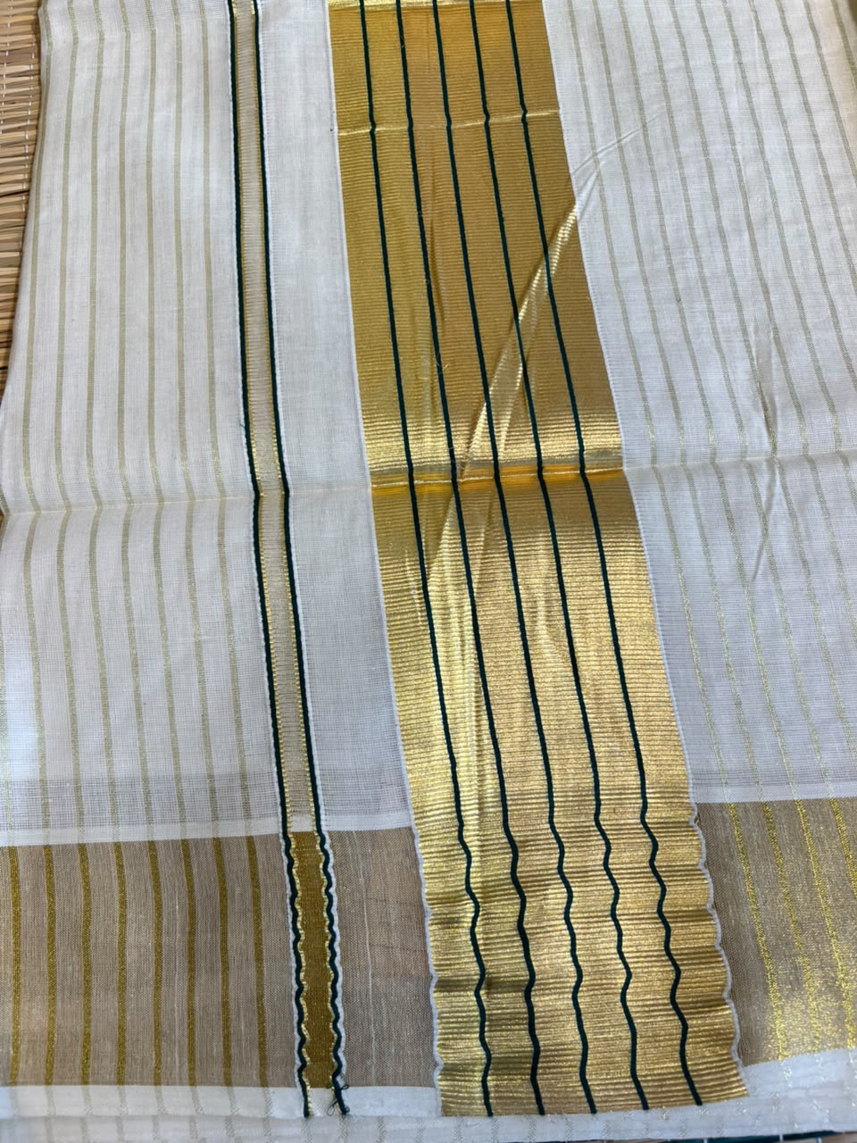 Southloom Kerala Cotton Kasavu Saree With Stripes On The Body(Bottle Green) SL520
