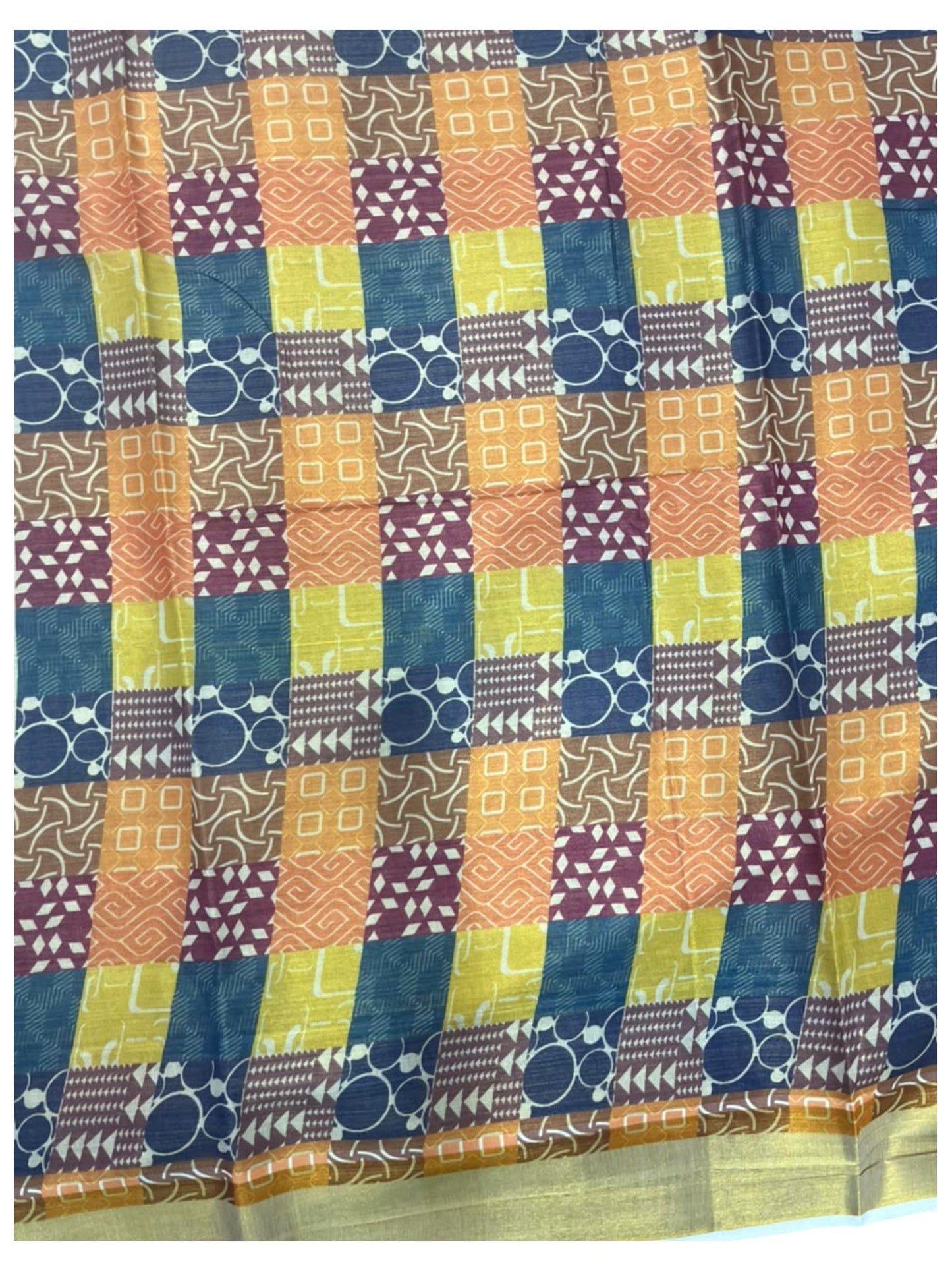 Southloom Kerala Tissue Kasavu Saree in Madras Check Design SL600