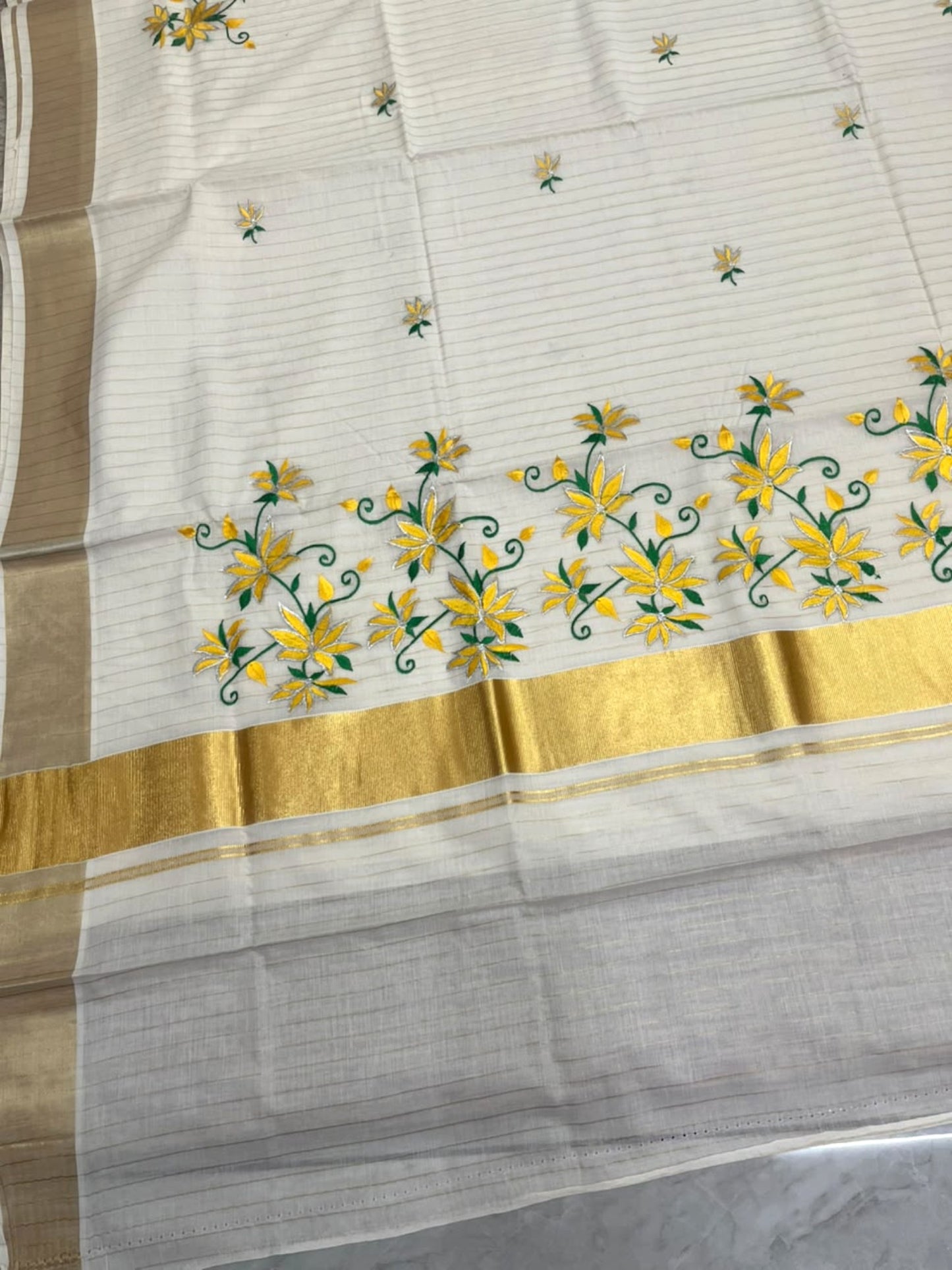 Kerala Southloom Cotton Lines Saree With Yellow Floral Embroidery Design & Kasavu Border SL127