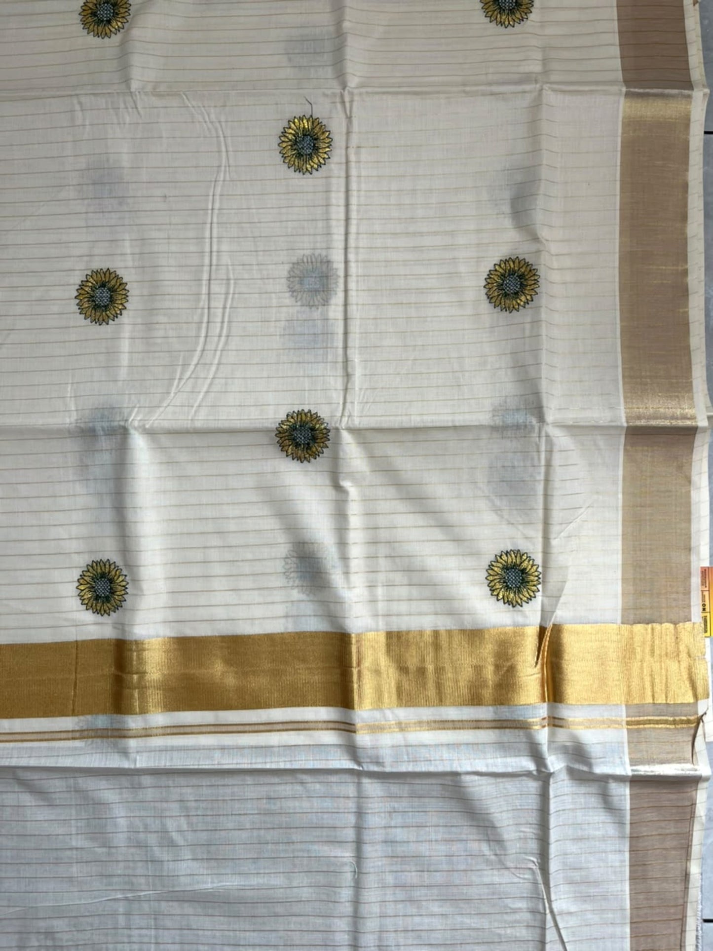 Southloom Cotton Kerala Kasavu Lines Saree With Embroidery Work On  Body SL314