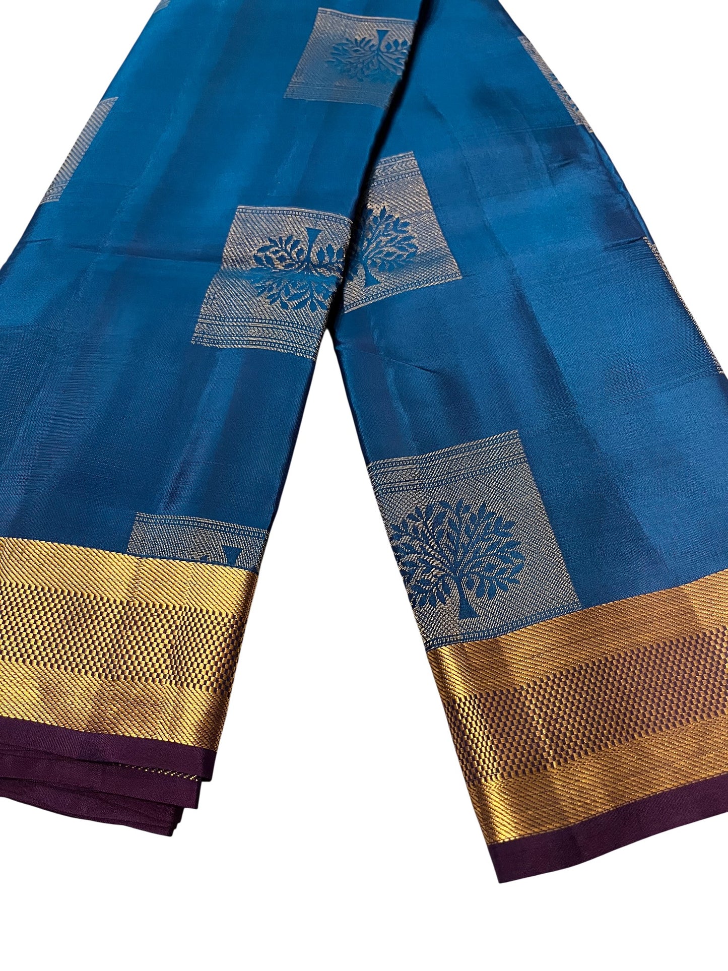 Southloom Pure Handloom Kanchipuram Silk Saree with Butta Work (Blue & Violet)