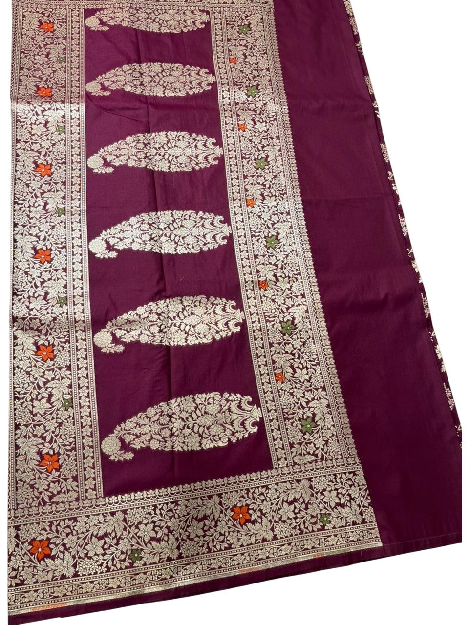 Southloom Pure Banarasi Silk Saree with Woven Work on Body and Borders (Purple)