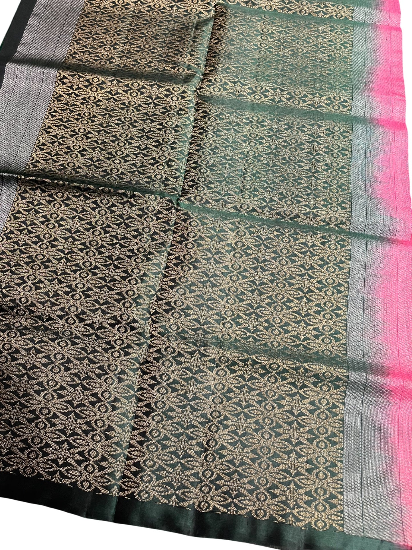 Southloom Pure Handloom Bridal Kanchipuram Silk Saree with Korvai Work (Maroon & Green)