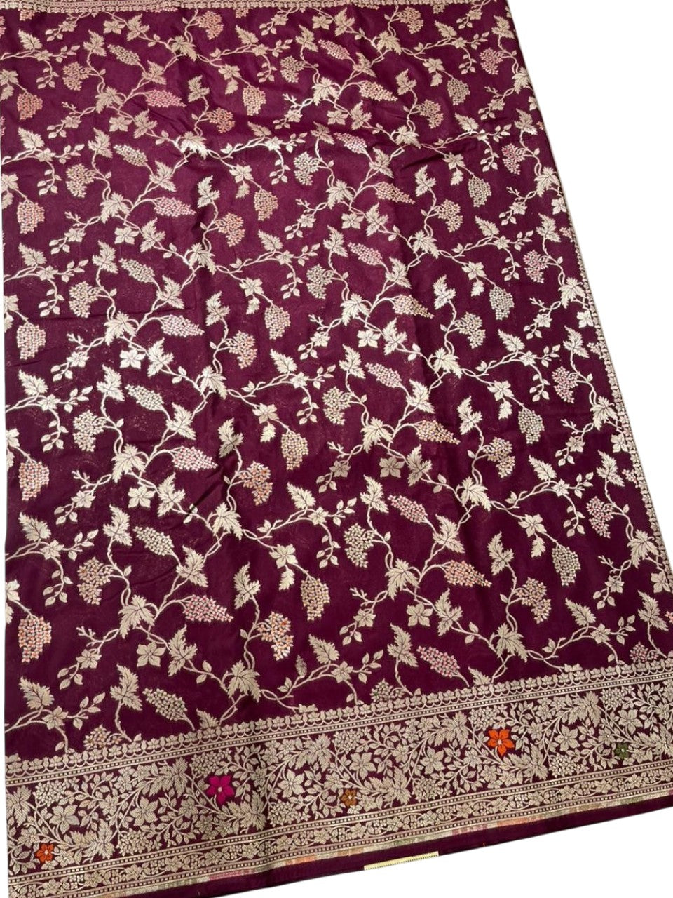 Southloom Pure Banarasi Silk Saree with Woven Work on Body and Borders (Purple)
