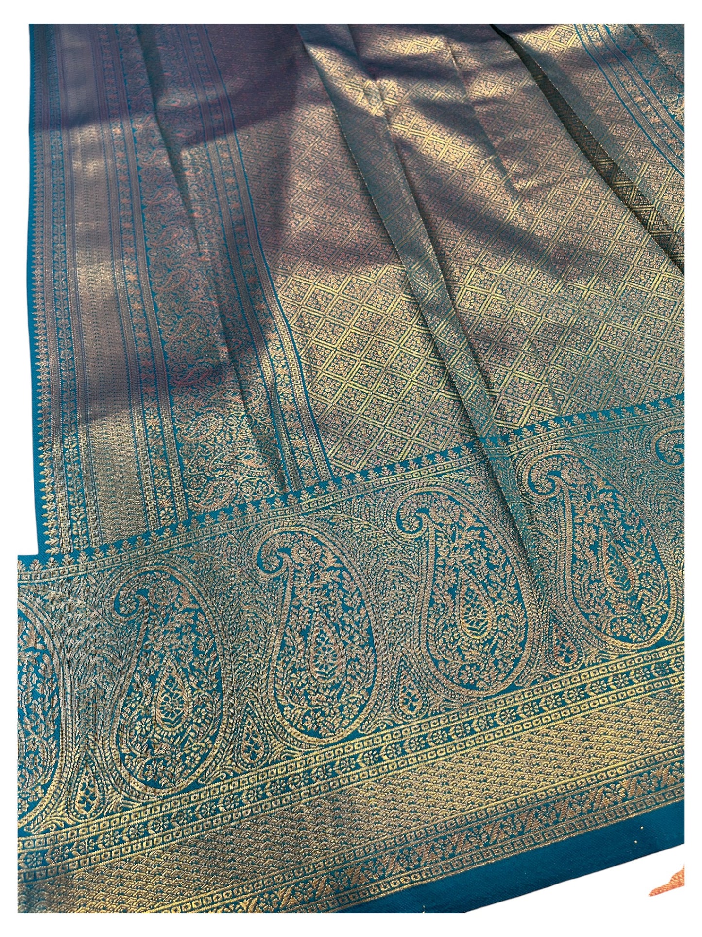 Southloom Semi Silk Saree with Woven Work on Body and Borders