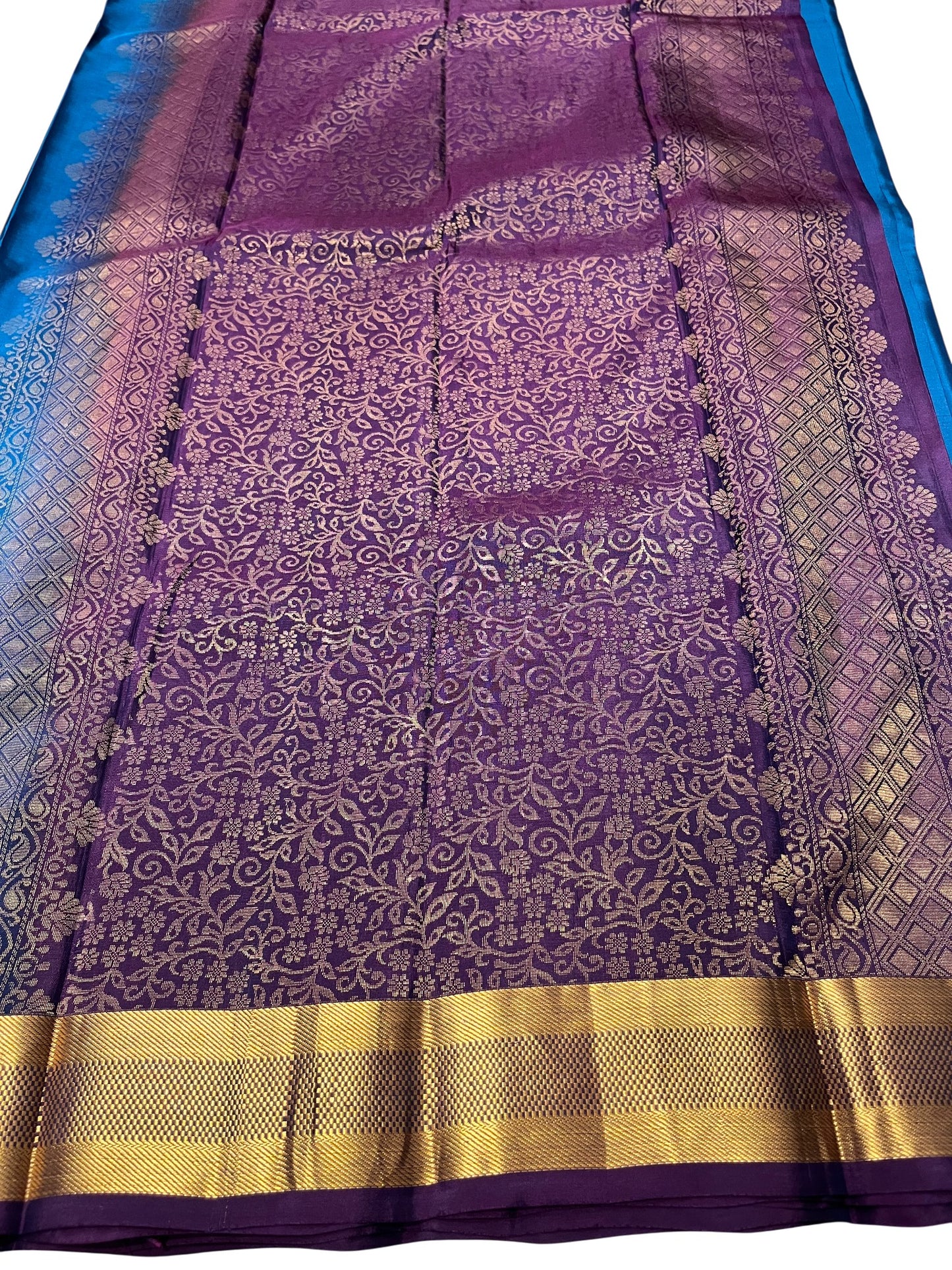 Southloom Pure Handloom Kanchipuram Silk Saree with Butta Work (Blue & Violet)