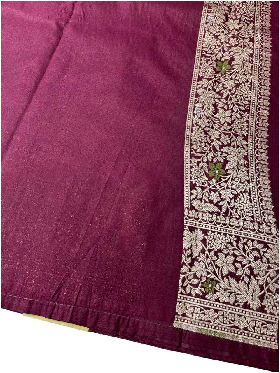 Southloom Pure Banarasi Silk Saree with Woven Work on Body and Borders (Purple)