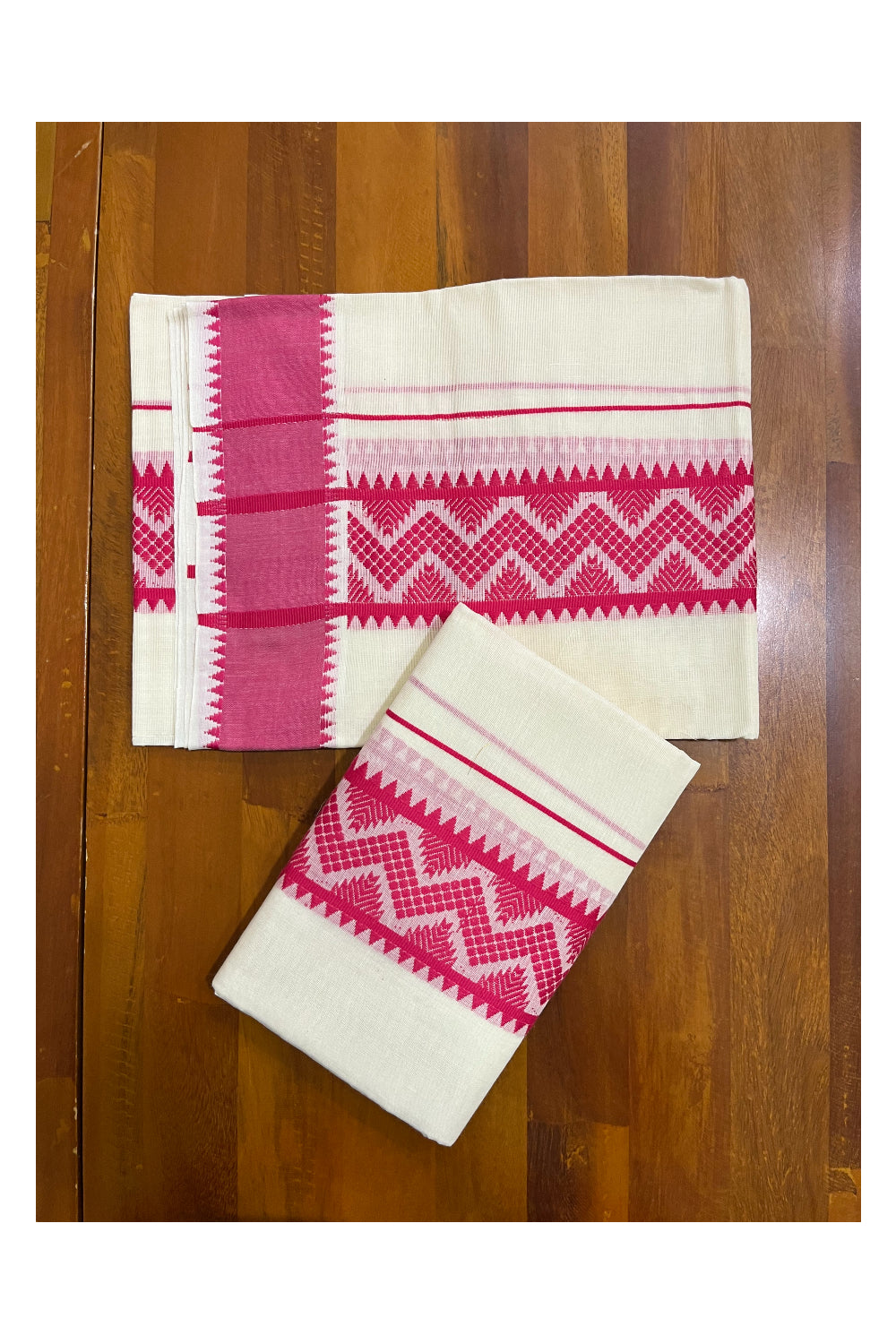 Kerala Cotton Single Set Mundu (Mundum Neriyathum) with Pink Woven Designs on Border - 2.80Mtrs