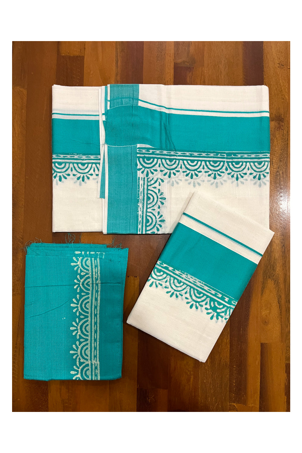 Pure Cotton Kerala Single Set Mundu (Mundum Neriyathum) with Block Printed Border and Turquoise Blouse Piece