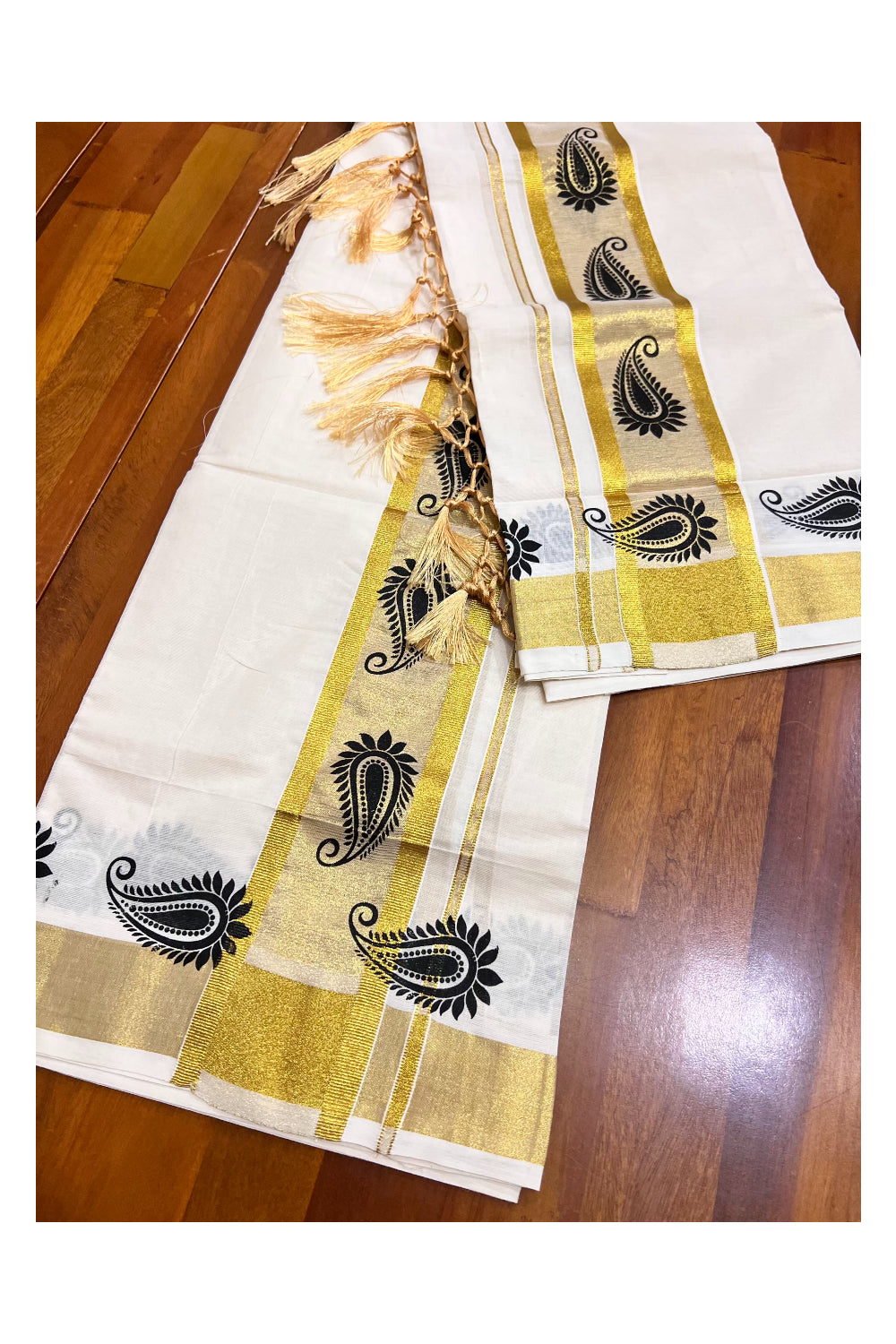 Kerala Cotton Single Set Mundu (Mundum Neriyathum) with Paisley Block Prints on Kasavu Border 2.80 Mtrs