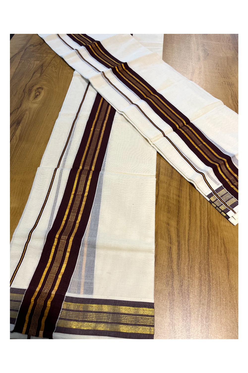 Kerala Cotton Mundum Neriyathum Single (Set Mundu) with Brown and Kasavu Border