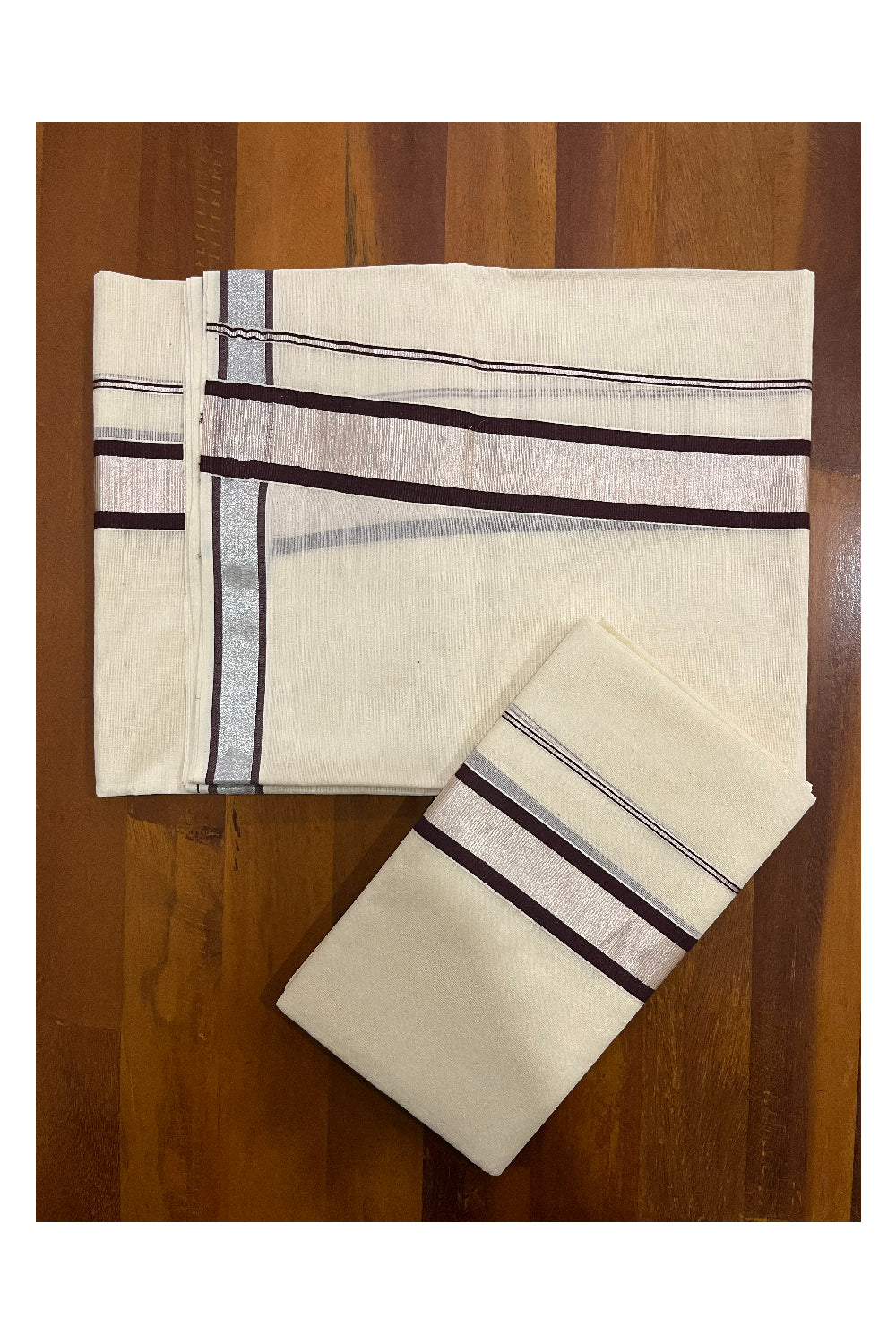 Kerala Cotton Mundum Neriyathum Single (Set Mundu) with Silver Kasavu and Brown Border 2.80 Mtrs