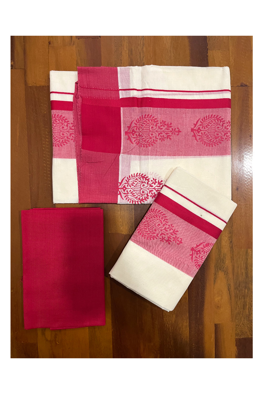 Pure Cotton Kerala Single Set Mundu (Mundum Neriyathum) with Block Printed Border and Red Blouse Piece