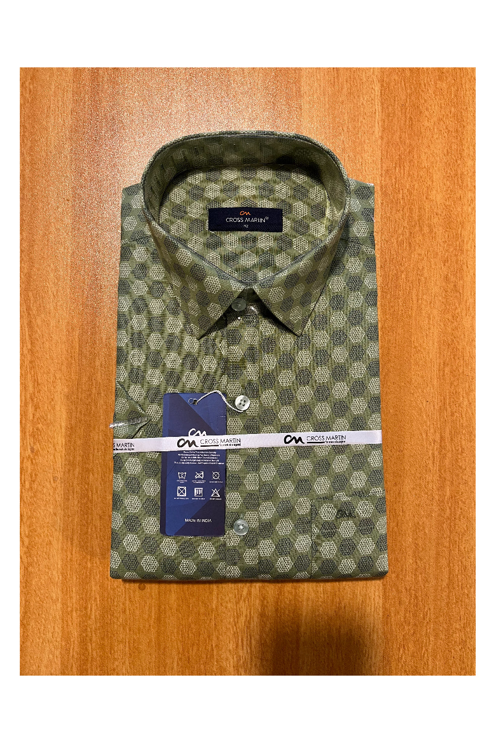 Pure Cotton Green Printed Shirt (42 HS)