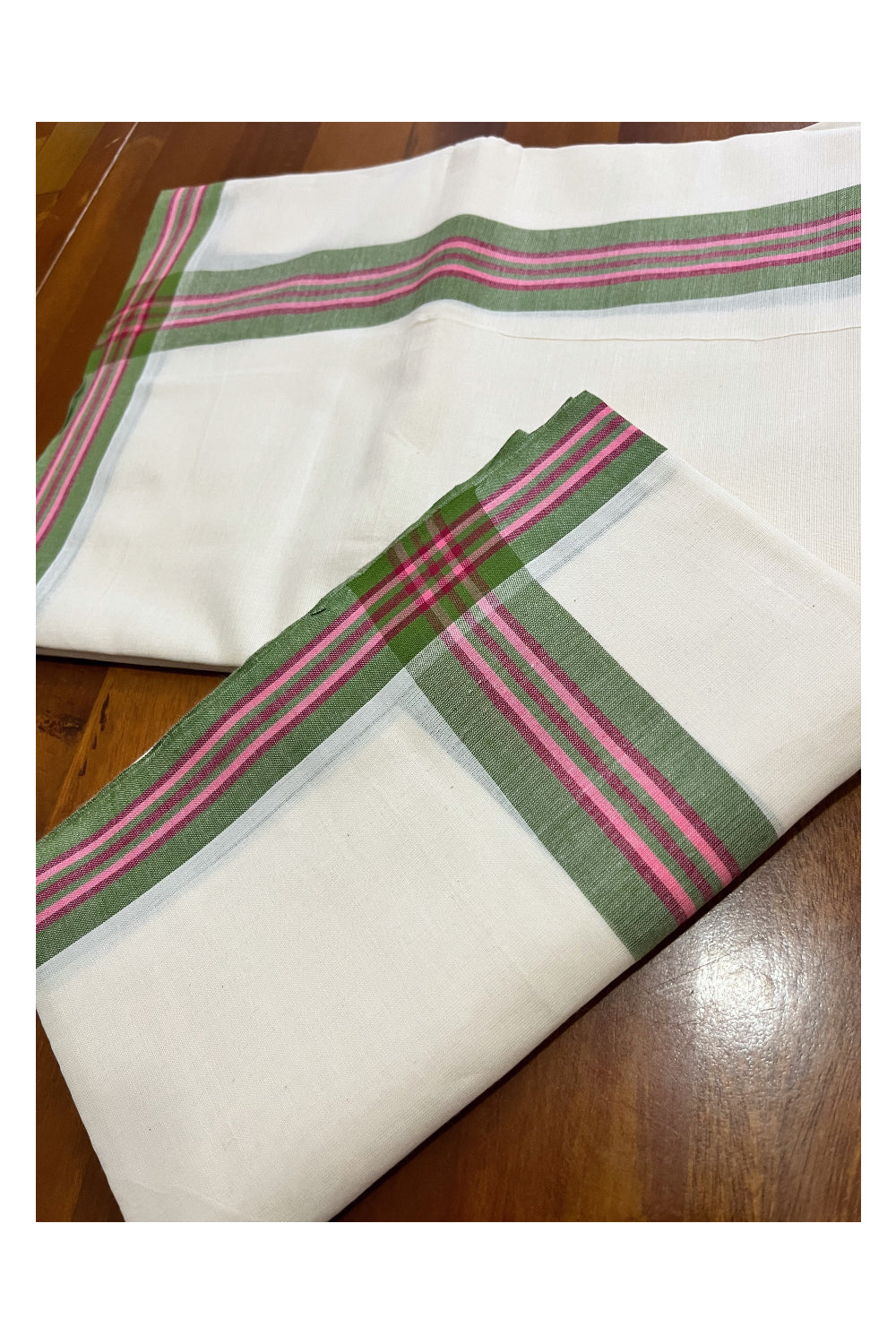 Kerala Cotton Mulloth Mundum Neriyathum Single (Set Mundu) with Green Pink Border (Extra Soft Cotton) 2.80 Mtrs