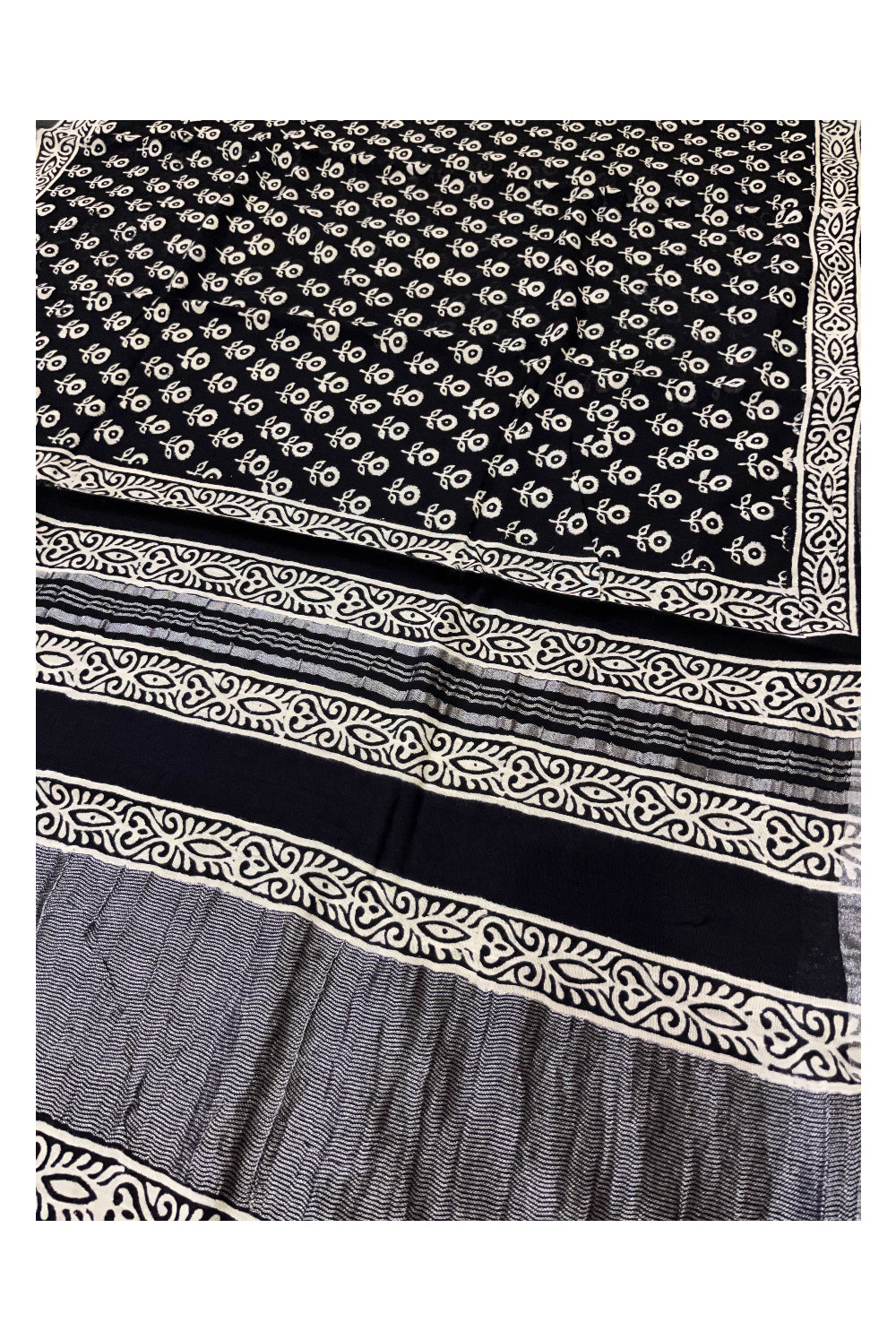 Southloom Designer Printed Black Linen Saree