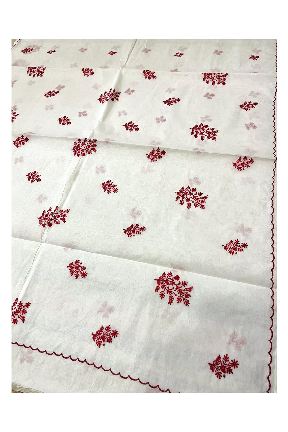 Southloom Cotton Pure White Saree with Red Woven Works on Body (2023 Christmas Special Saree)