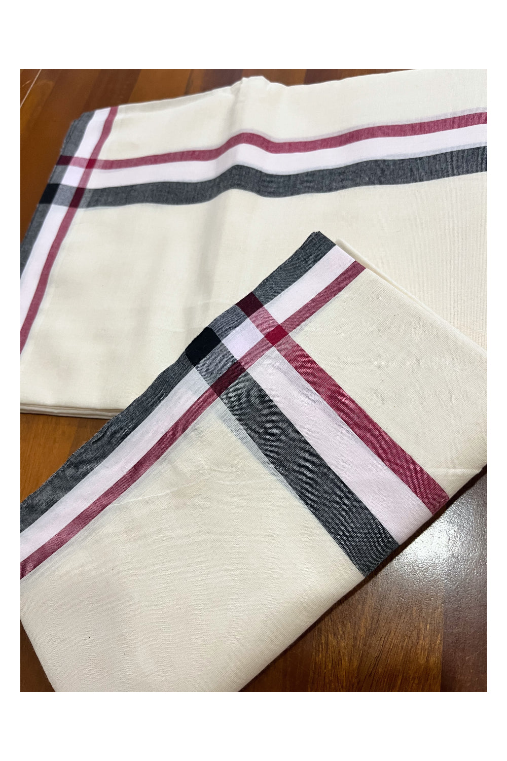 Kerala Cotton Mulloth Mundum Neriyathum Single (Set Mundu) with Black Maroon White Border (Extra Soft Cotton) 2.80 Mtrs