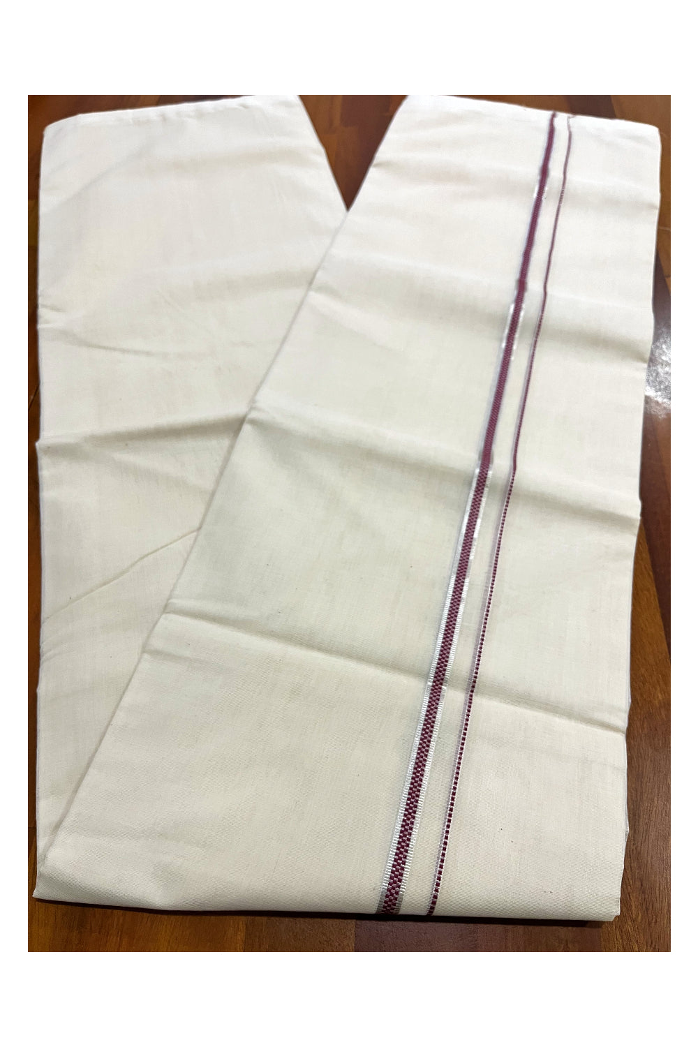 Southloom Premium Balaramapuram Unakkupaavu Handloom Silver Kasavu and Maroon Design Border Mundu (South Indian Kerala Dhoti)