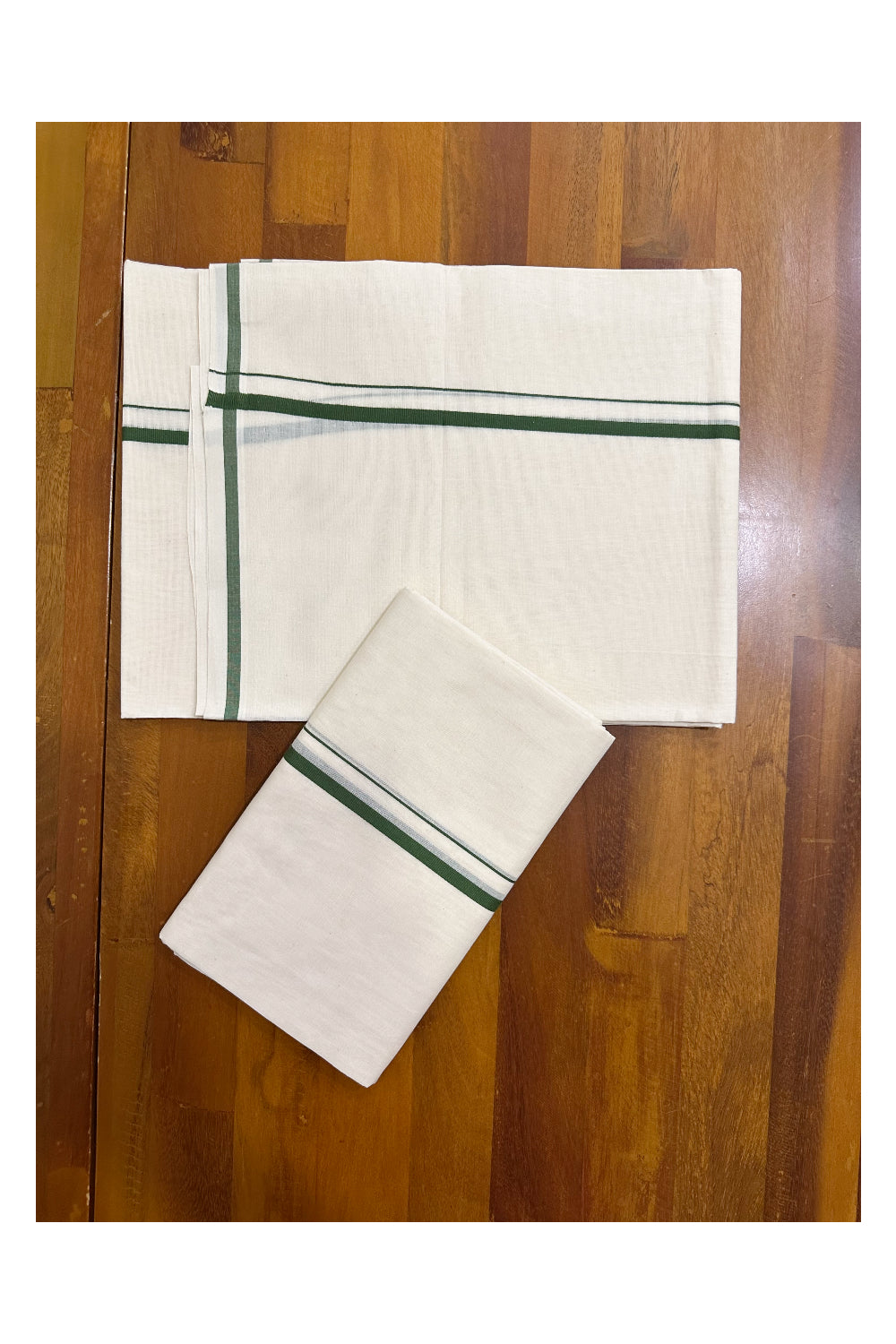 Kerala Cotton Single Puliyilakkara Set Mundu (Mundum Neriyathum) with 0.5 inch Green Border 2.80Mtrs