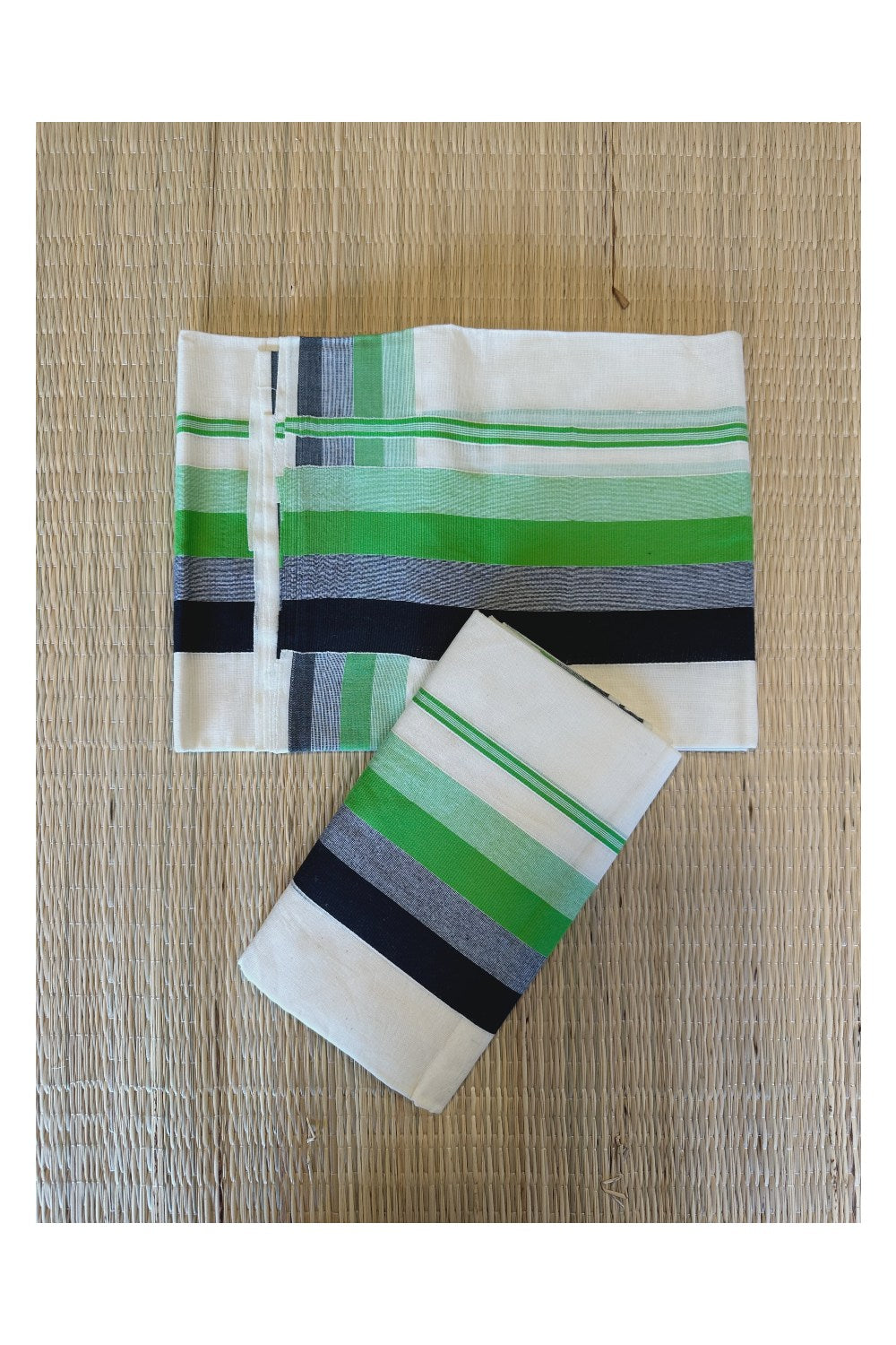 Kerala Cotton Mundum Neriyathum Single (Set Mundu) with Green and Black Lines Border 2.80 Mtrs