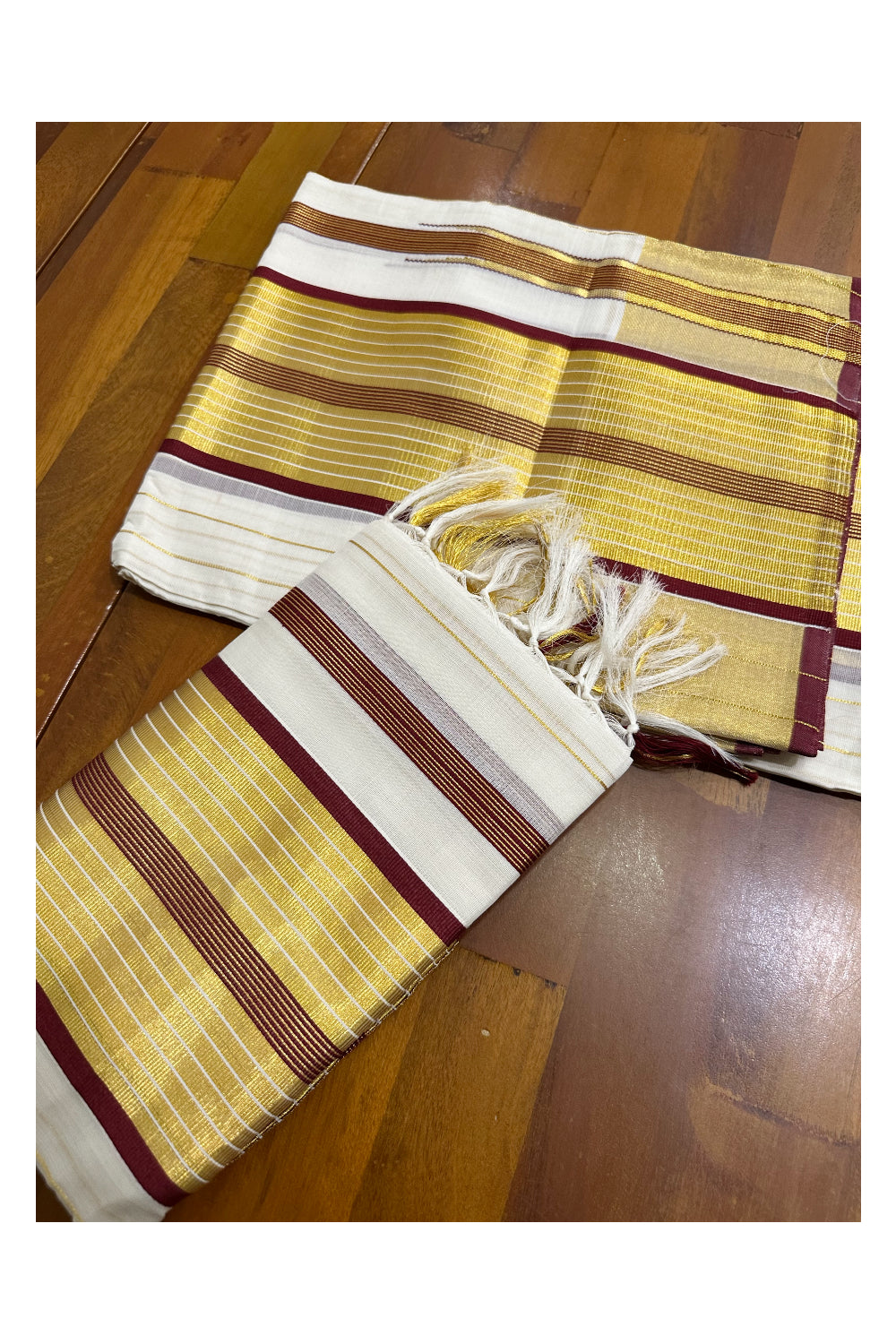 Southloom Premium Handloom Set Mundu with Maroon Border and Kasavu Lines Across Body 2.80 Mtrs