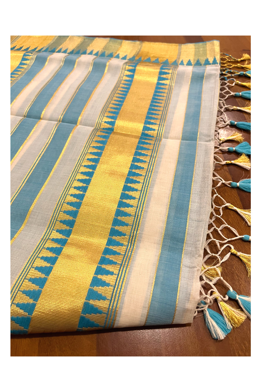 Southloom Super Premium Balaramapuram Unakkupaavu Handloom Saree with Blue Temple Border and Woven Lines Across Body