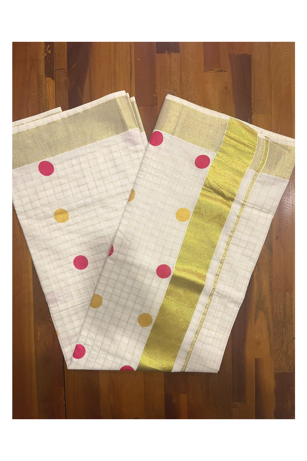 Southloom Micro Check Kasavu Saree with Pink and Golden Polka Dot Prints Across Body