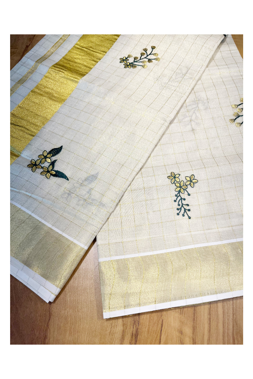 Kerala Tissue Kasavu Check Saree with Flower Embroidery Works