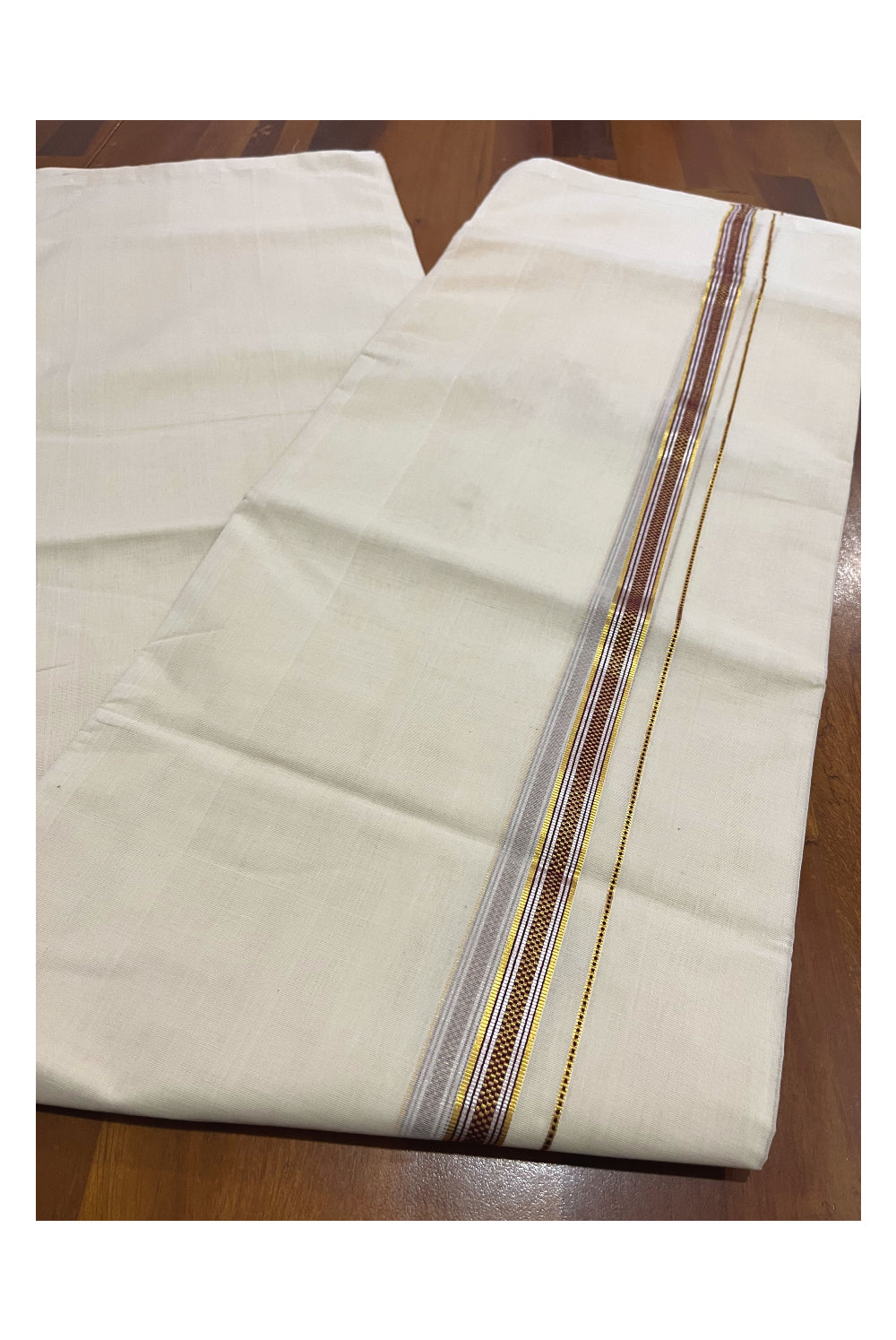 Premium Balaramapuram Unakkupaavu Handloom 10 Muzham Mundu with Kasavu and Maroon Woven Border (South Indian Kerala Dhoti)