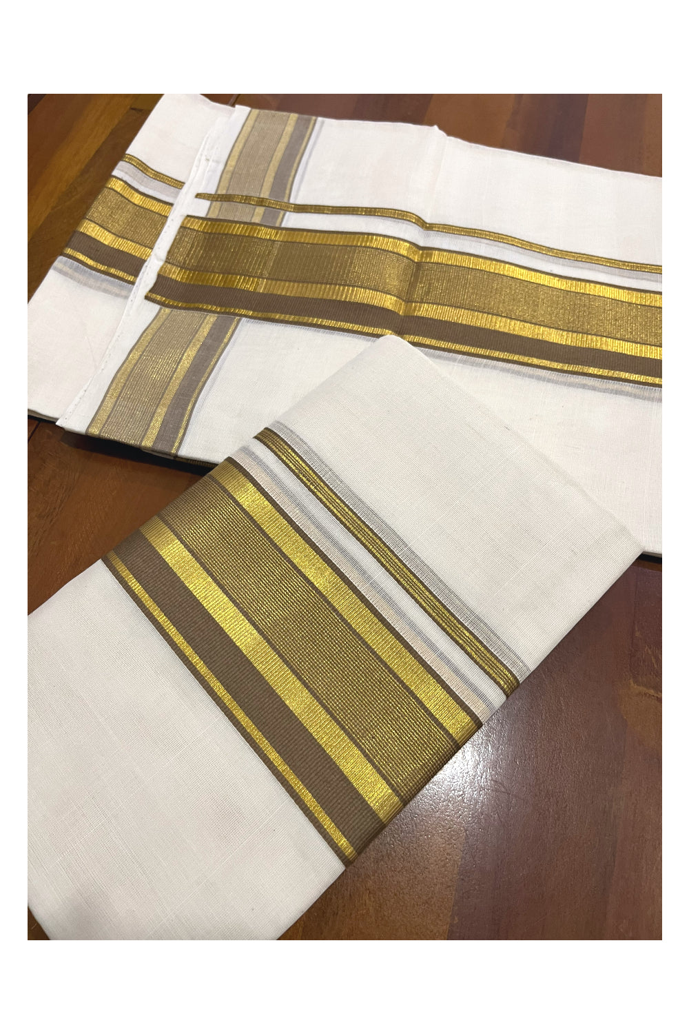 Pure Cotton Handloom Premium Kasavu Set Mundu (Mundum Neriyathum) with Brown and Kasavu Border 2.80 Mtrs