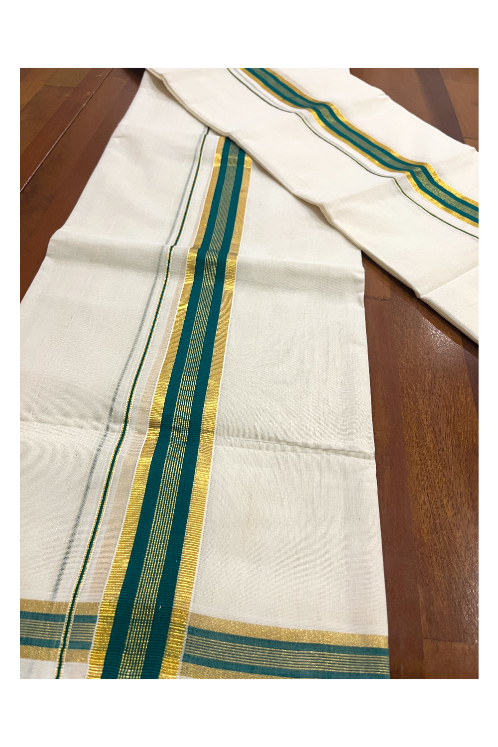 Southloom Premium Handloom Set Mundu with Kasavu and Green Border