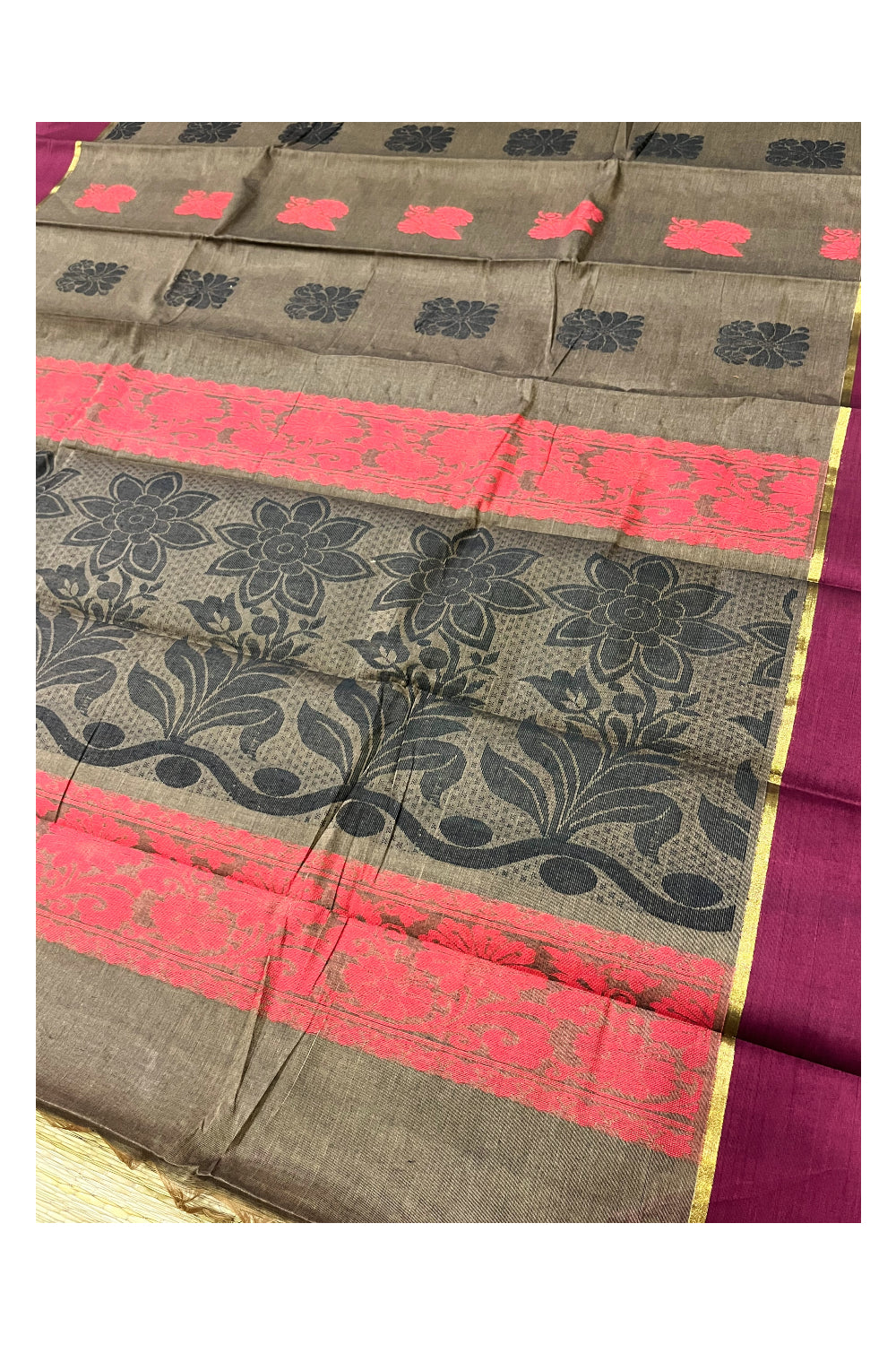 Southloom Cotton Brown Saree with Woven Butta Works on Body and Pallu