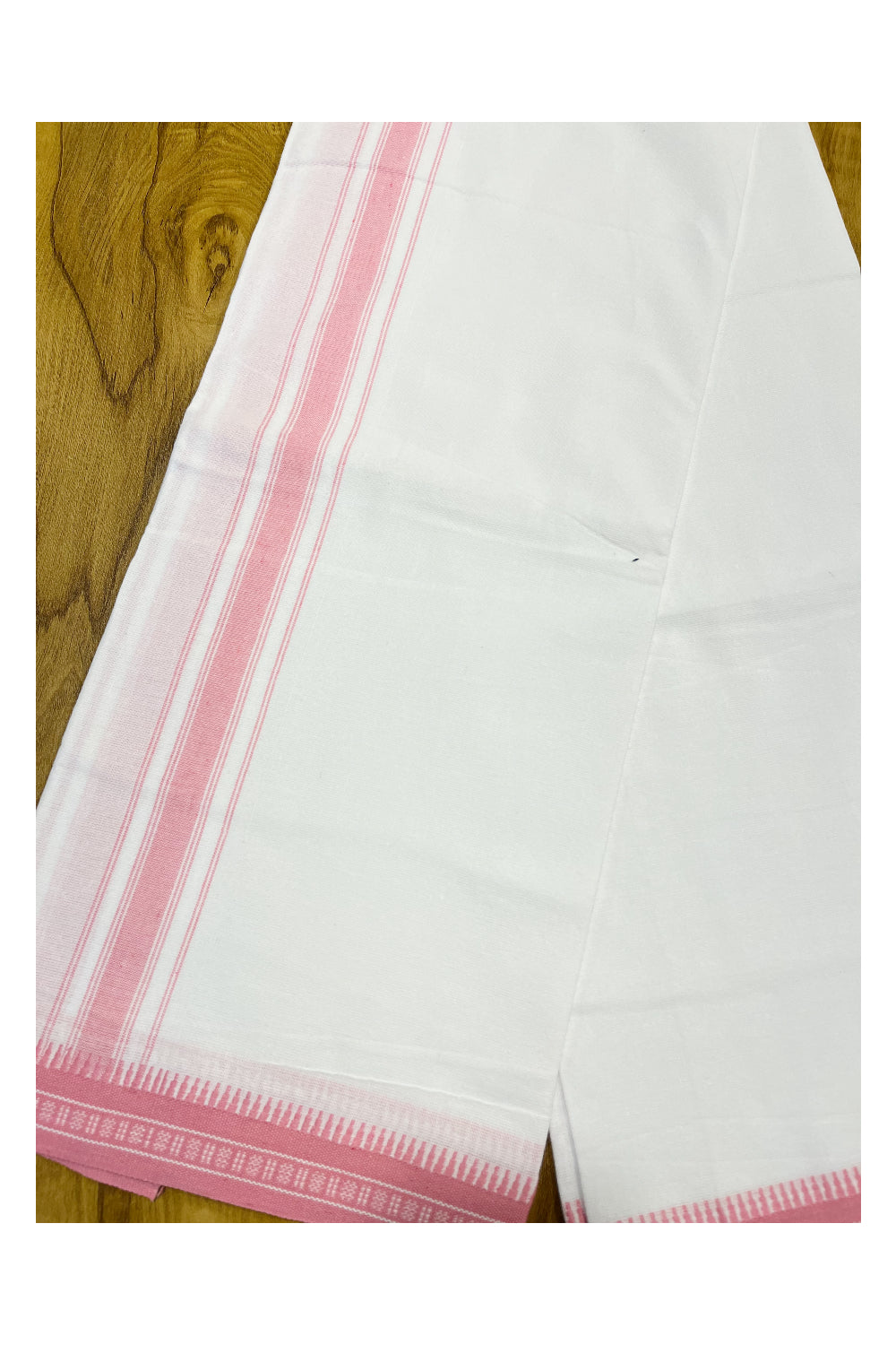 Southloom White And Pink Single Mundu / Otta Mundu / Lungi (South Indian Kerala Dhoti)