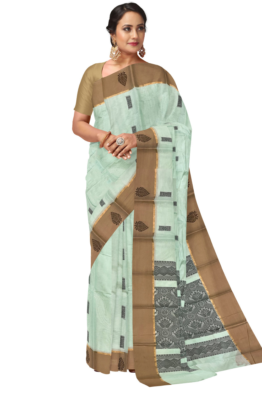 Southloom Cotton Turquoise Saree with Woven Butta Works on Body and Pallu