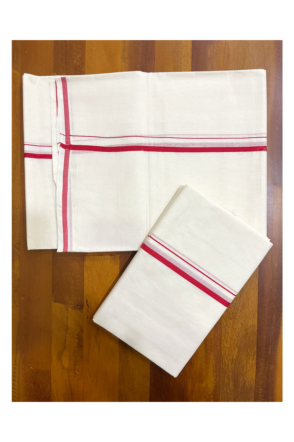 Kerala Cotton Single Puliyilakkara Set Mundu (Mundum Neriyathum) with 0.5 inch Red Border 2.80Mtrs