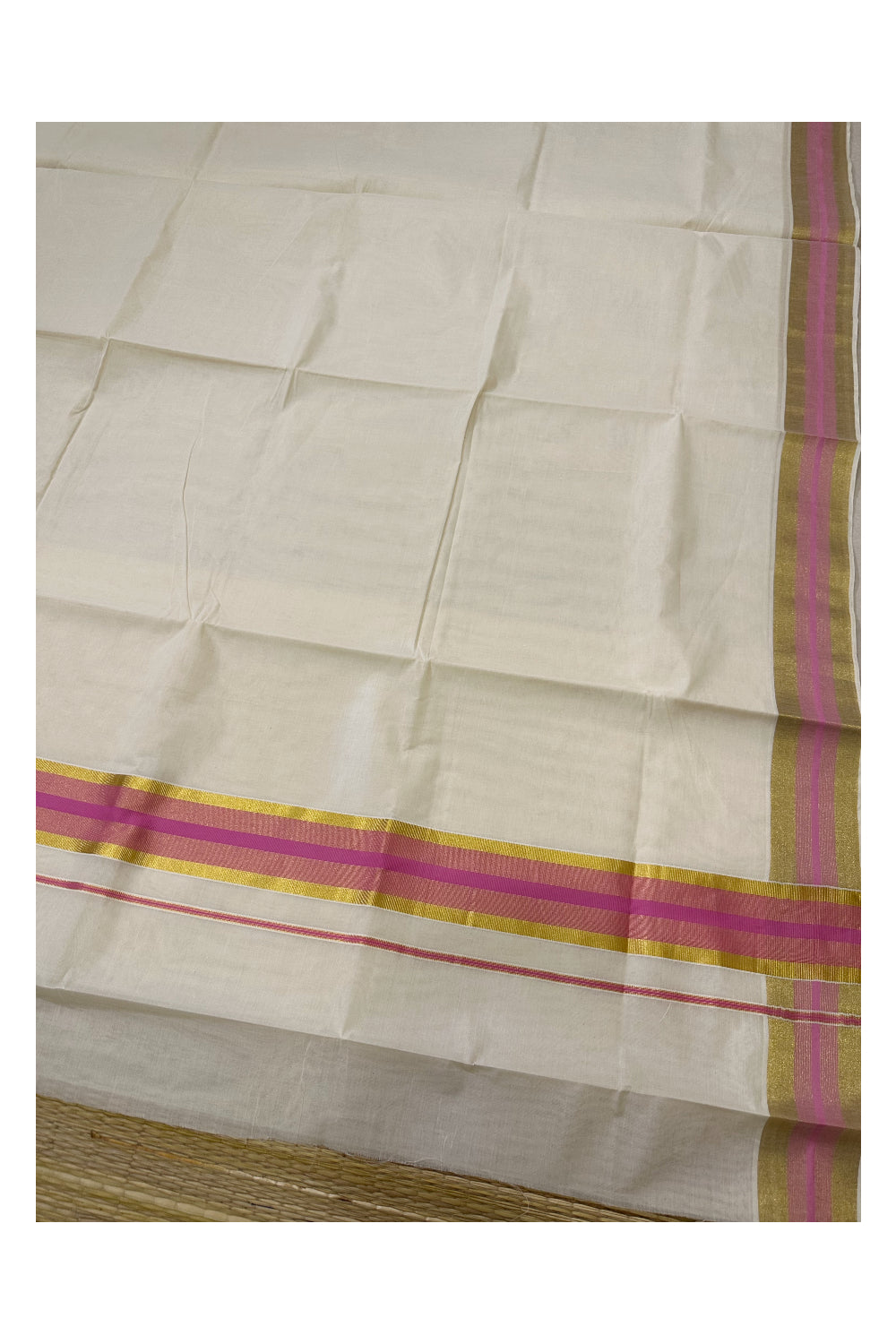 Kerala Pure Cotton Plain Saree with Kasavu and Pink Border