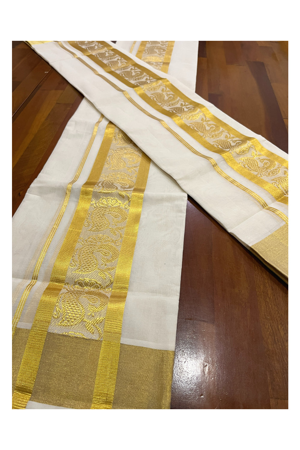 Southloom Premium Handloom Set Mundu with Kasavu Woven Design Border