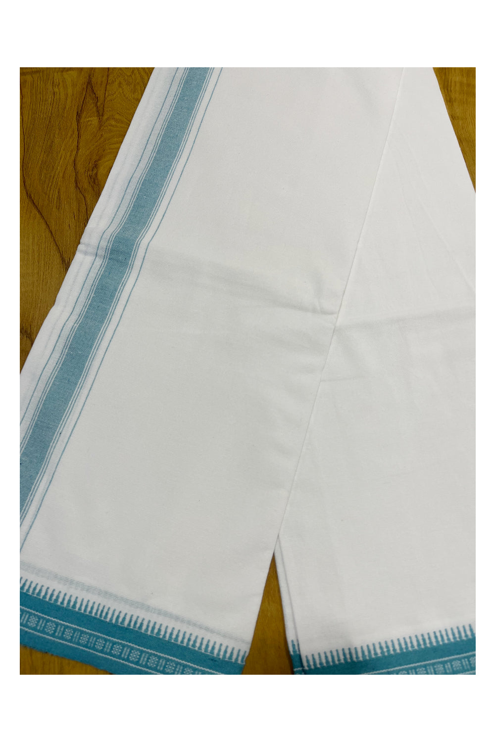 Southloom White And Green Single Mundu / Otta Mundu / Lungi (South Indian Kerala Dhoti)